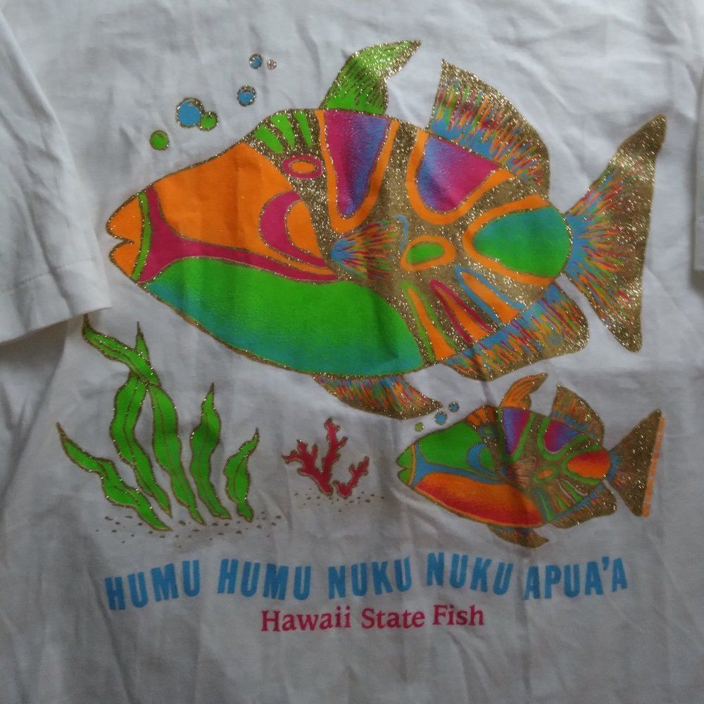 Deadstock Vintage 90s Hawaii State Fish Humu Nuku Neon Gold Glitter T-Shirt